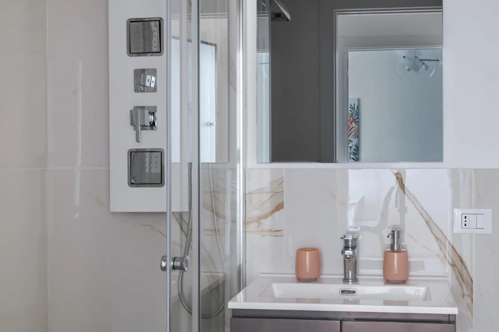 Comfortable Two-Room Apartment In Milan Italy