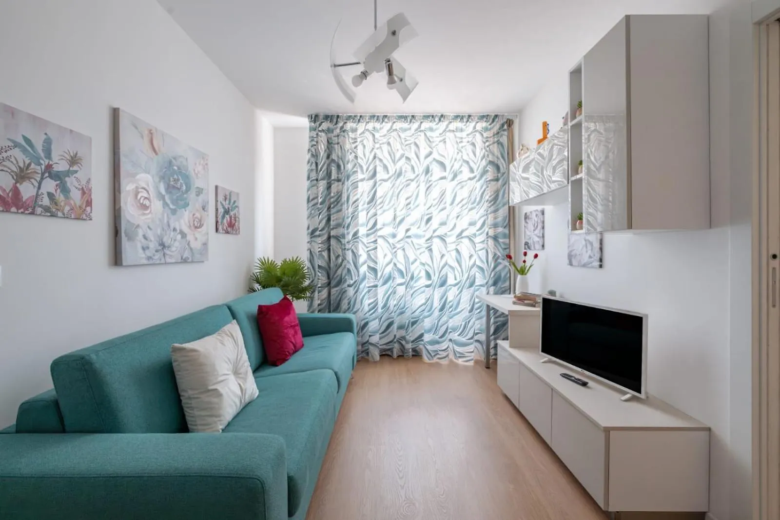 Comfortable Two-Room Apartment In Milan 0*,