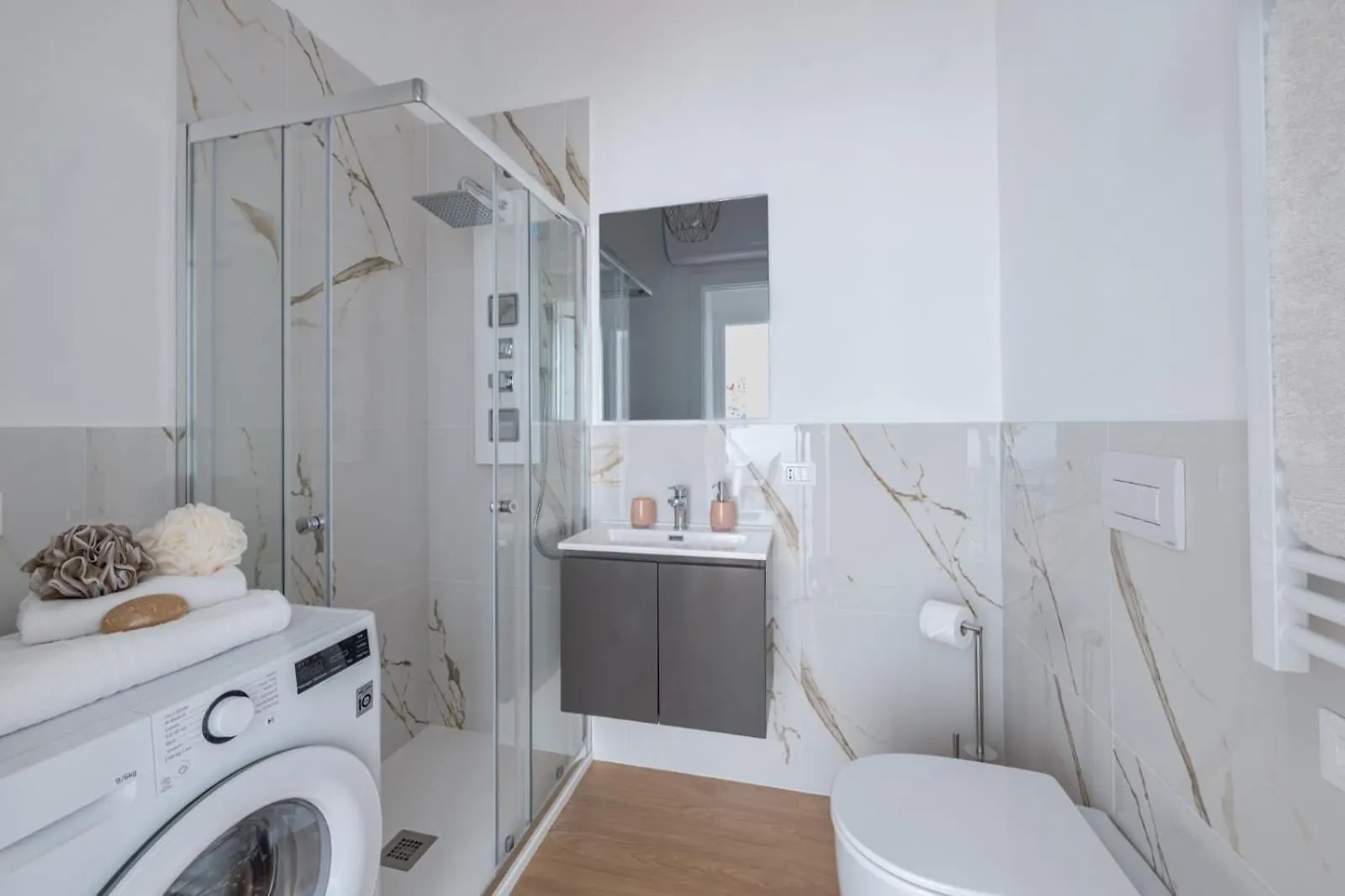 Comfortable Two-Room Apartment In Milan Italy